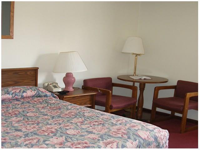 Red Carpet Inn Hillsville Pokoj fotografie
